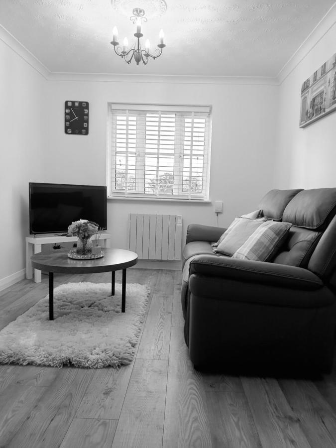 Luxury 1 Bed Close To Town Centre With Free Parking Southend-on-Sea Buitenkant foto