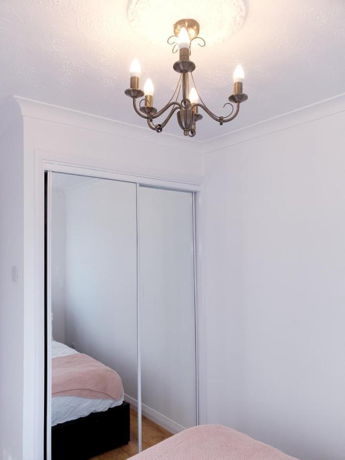 Luxury 1 Bed Close To Town Centre With Free Parking Southend-on-Sea Buitenkant foto